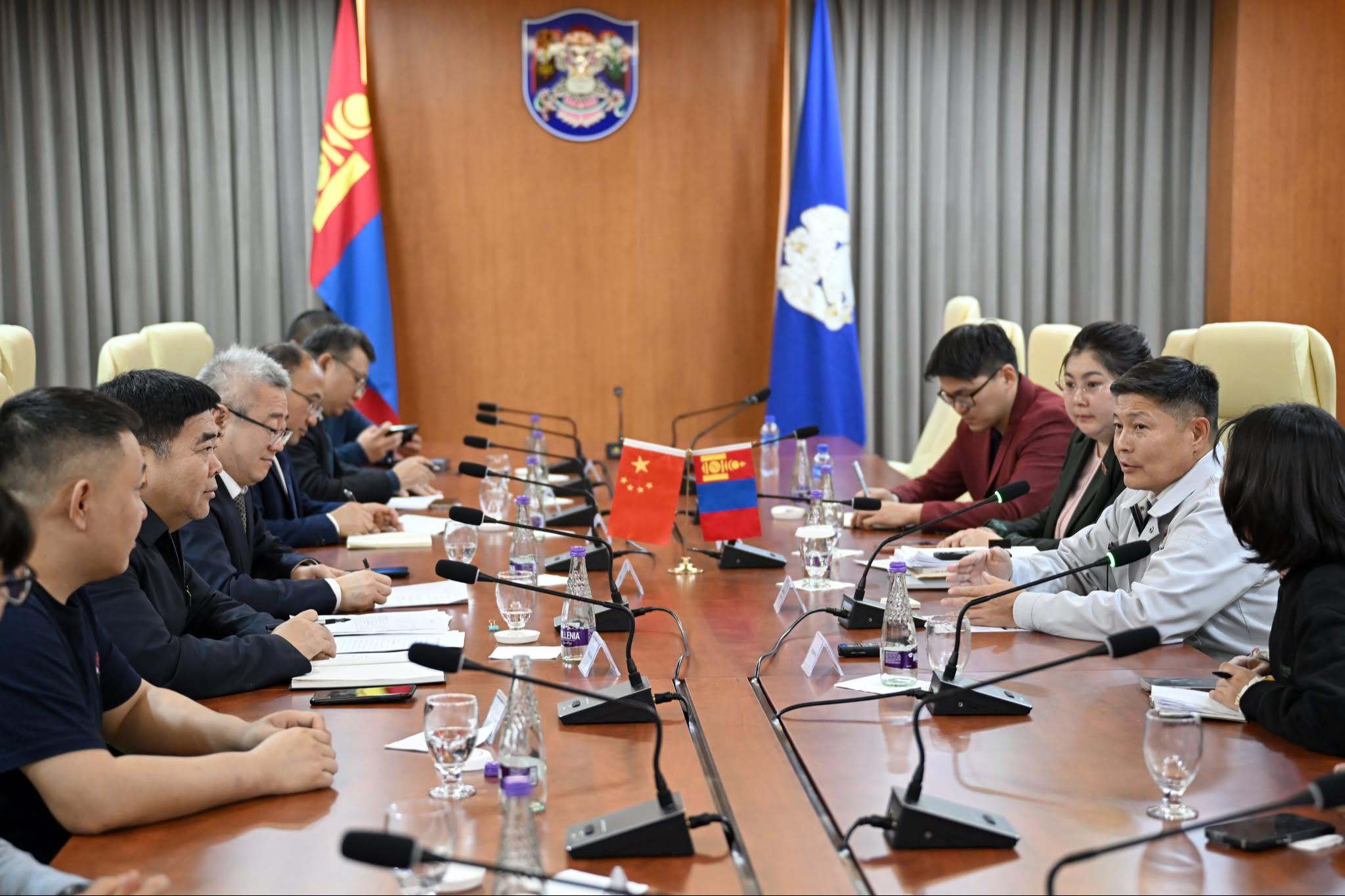 Эмээлт эко аж үйлдвэрийн парк төсөлд хамтран ажиллах талаар санал солилцлоо.